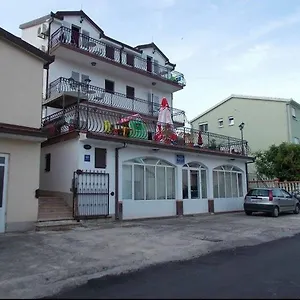  Apartman Pandza Horvátország