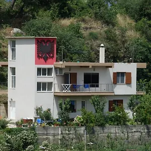  Villa Eagle House Albánia